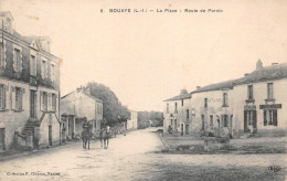 ¤¤  -    BOUAYE   -   La Place   -   Route De Pornic   - Gendarmes à Cheval      -   ¤¤ - Bouaye