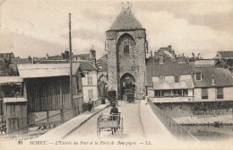 Moret * Route * L'entrée Du Pont Et La Porte De Bourgogne * Attelage - Moret Sur Loing