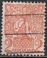 Plaatfout Streepje Tussed De D En E Van NeDErland In 1923 Diverse Voorstellingen 2 Cent Oranje NVPH 111 PM - Variedades Y Curiosidades