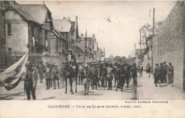 Compiègne * Rue Et Fête De Sainte Jeanne D'arc , En 1930 * Fête Locale Défilé - Compiegne
