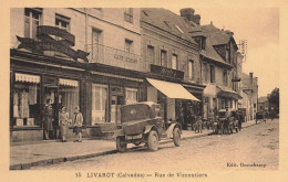 Livarot * Rue De Vimoutiers * Commerces Magasins * Modes * Automobile Ancienne * Moto * Villageois - Livarot