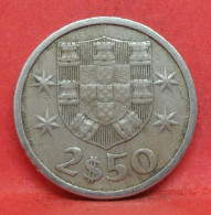 2,5 Escudos 1975 - TB - Pièce De Monnaie Portugal - Article N°4394 - Portugal