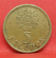 5 Escudos 1994 - TB - Pièce De Monnaie Portugal - Article N°4443 - Portugal