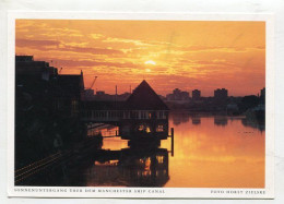 AK 145518 ENGLAND - Sonnenuntergang über Dem Manchester Ship Canal - Manchester