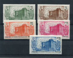 !!! GUINEE, SERIE BASTILLE N°153/157 NEUVE ** - Unused Stamps