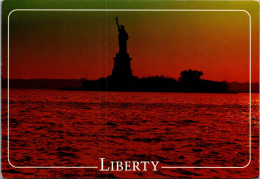 New York City Statue Of Liberty - Estatua De La Libertad