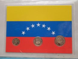 Set Of 3 Coins > VENEZUELA ( DETAIL > Voir / See SCANS ) Gold Plated ! - Venezuela