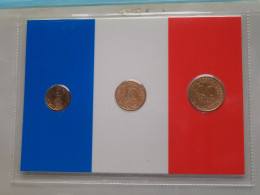 Set Of 3 Coins > FRANKRIJK ( DETAIL > Voir / See SCANS ) Gold Plated ! - Errores Y Curiosidades