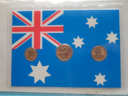 Set Of 3 Coins > AUSTRALIË ( DETAIL > Voir / See SCANS ) Gold Plated ! - Autres & Non Classés