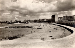 LA CORUÑA - Playa De Riazor - La Coruña