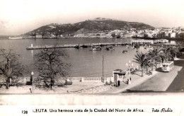CEUTA - Una Hermosa Vista De La Ciudad Del Norte De Africa - Ceuta