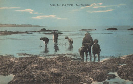 La Faute Sur Mer , L'aiguillon * Pêche Pêcheurs * Les Rochers * Enfants Villageois - Autres & Non Classés