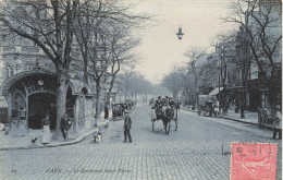 Caen * Le Boulevard St Pierre * Station De Tram Tramway * Attelage - Caen