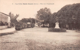 La COTE-SAINT-ANDRE (Isère) - Place De L'Esplanade - Tramway - La Côte-Saint-André