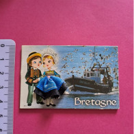 Magnet - Bretagne (robe En Tissu) - Tourisme