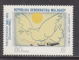 1981 Madagascar Malagasy Picasso Art Complete Set Of 1  MNH - Madagascar (1960-...)