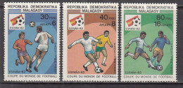 1982 Madagascar Malagasy World Cup Football Complete Set Of 3  MNH - Madagascar (1960-...)