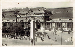 CPSM NICE : La Gare S.N.C.F. - Ferrocarril - Estación