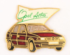 Superbe Pin's OPEL ASTRA - Démons & Merveilles - M442 - Opel