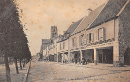 Etampes        91        Les Piliers De L'Eglise Saint Gilles.    Restaurant Molon     N° 14    (voir Scan) - Etampes