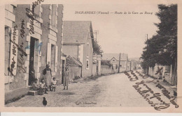 86 - INGRANDES - ROUTE DE LA GARE AU BOURG - Ingrandes