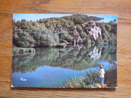 LA GACILLY  (56)  LES BORDS DU CANAL DE NANTES A BREST - La Gacilly