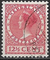 Rode Krassen Voor Het Voorhoofd In 1924-1926 Koningin Wilhelmina Veth 12½ Cent Rood Zonder WM NVPH 154 - Errors & Oddities