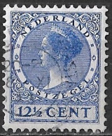 Blauwe Diagonale Lijn Van Het Haar Naar De L In 1938 Wilhelmina Type Veth 12½ Ct Blauw NVPH 185 - Abarten Und Kuriositäten