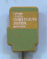 Boxing Box Boxen Pugilato - Tournament Vilnius Lithuania / USSR Championships, Enamel  Vintage Pin  Badge  Abzeichen - Boxeo