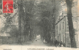 St Hilaire Du Harcouët * Le Boulevard * Villageois - Saint Hilaire Du Harcouet