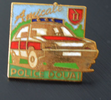 Pin's Police Amicale De Douai - Police