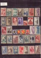 FRANCE 1945 LOT DE 73 TIMBRES ** / * / OBLITERES LOT 313 - Andere & Zonder Classificatie