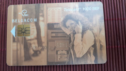 Phonecard Women Phone Cabine FI 30.04.2000 - Met Chip