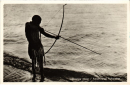 PC SURINAME INDIAANSE VISSER - AMERINDIAN FISHERMAN (a2836) - Surinam