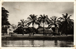 PC SURINAME PARAMARIBO - GOUVERNEMENTSPLEIN VANAF DE RIVIER (a2784) - Surinam