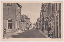 Harderwijk - Smeepoortstraat Met Volk - Harderwijk