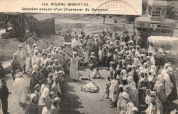 MAROC ORIENTAL -  Autour D'un Charmeur De Serpents - Photographe Boumendil - Cpa De 1915 - Très Bon état - 2 Scans - Afrique