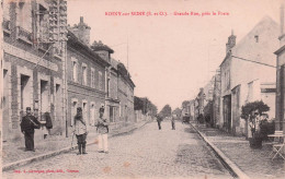 Rosny Sur Seine - Grande Rue , Pres La Poste -  Postiers - Facteurs - CPA°J - Rosny Sur Seine