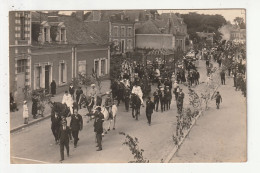 CARTE PHOTO - FETE - DEFILE DE CHARS FLEURIS - To Identify