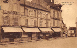 Limours          91          Place Du Marché. Boulangerie . Café Du Commerce       (voir Scan) - Limours