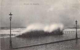 BELGIQUE - Ostende - Un Jour De Tempête - Carte Postale Ancienne - Oostende