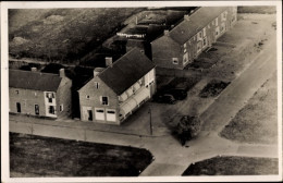 CPA Noordoostpolder Flevoland, Winkelstraat Ens, Fliegeraufnahme - Otros & Sin Clasificación