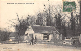 Mennecy         91       Promenade Aux Environs.  Une Ferme. Cyclistes       (voir Scan) - Mennecy