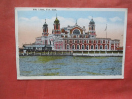 Ellis Island.  New York > New York City           Ref 6136 - Manhattan