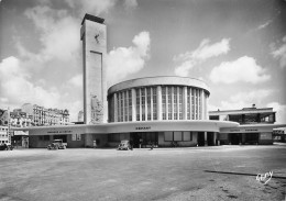 Brest * Place Et La Gare * Ligne Chemin De Fer - Brest