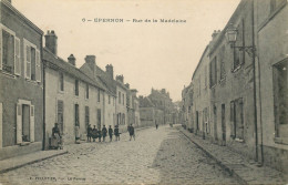 EURE ET LOIR  EPERNON  Rue De La Madelaine - Epernon