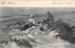 BELGIQUE - MIDDELKERKE - Dans Les Dunes - Far Niente - Carte Postale Ancienne - Middelkerke