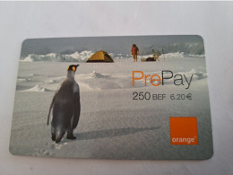 BELGIUM PHONECARDS / PREPAID / €6,20 / ORANGE / PINGUIN ON THE NORDPOLE      ** 14191** - Sans Puce