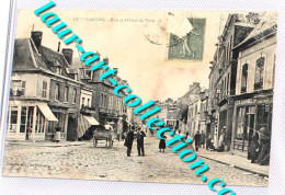 CPA ANIMÉ 27 EURE LE NEUBOURG - RUE L'HOTEL DE VILLE 1919 COMMERCES CAFÉ LAIGNEL / CARTE POSTALE ANCIENNE (1789) - Le Neubourg