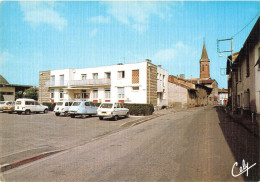 82 Albias église Et Poste PTT Bureau Postes CPM Voiture Auto Renault 6 4L Citroen Dyane , Boite Aux Lettres - Albias